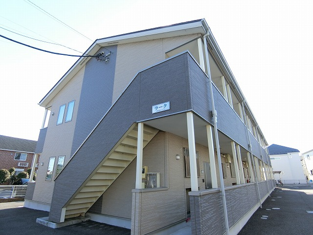 ラークの外観