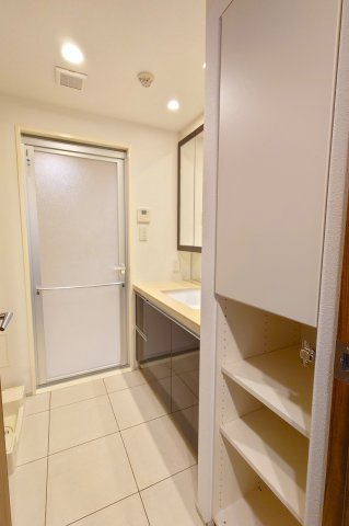 【洗面所】 | オープンレジデンシア代々木ザ・ハウス