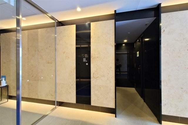 【エントランス】 | オープンレジデンシア代々木ザ・ハウス