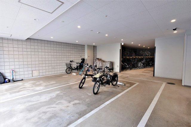 【設備】 | オープンレジデンシア代々木ザ・ハウス | 駐輪場