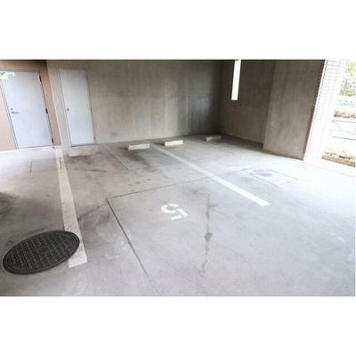 【駐車場】 | パークヒルズ | 駐車場です
