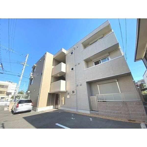 ラ・メゾンアンソレイエ板宿