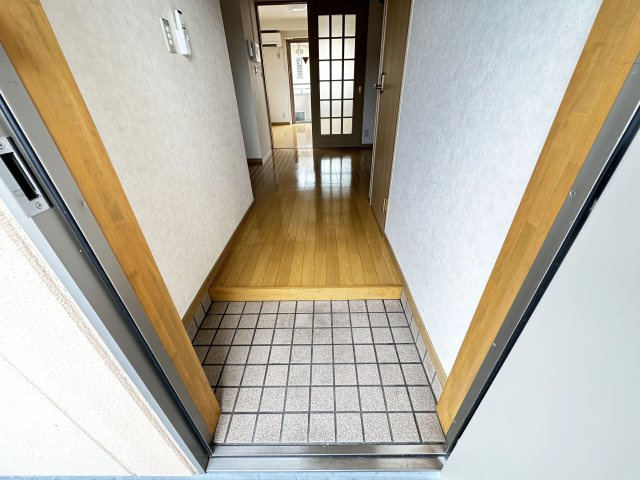 ソワール西秦Ⅰの玄関