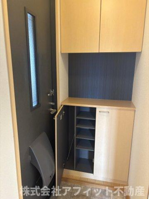 【玄関】 | グレース曙 E棟 | シューズボックス