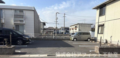 【駐車場】 | グレース曙 E棟