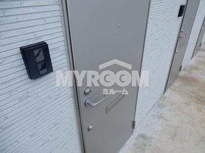 リアナ上石神井アパートメントの玄関|玄関ドア☆