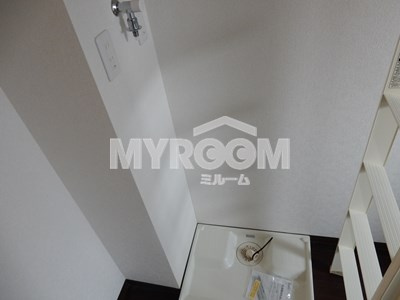リアナ上石神井アパートメントの設備|室内洗濯機置場