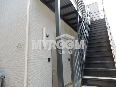 リアナ上石神井アパートメントのエントランス|エントランス