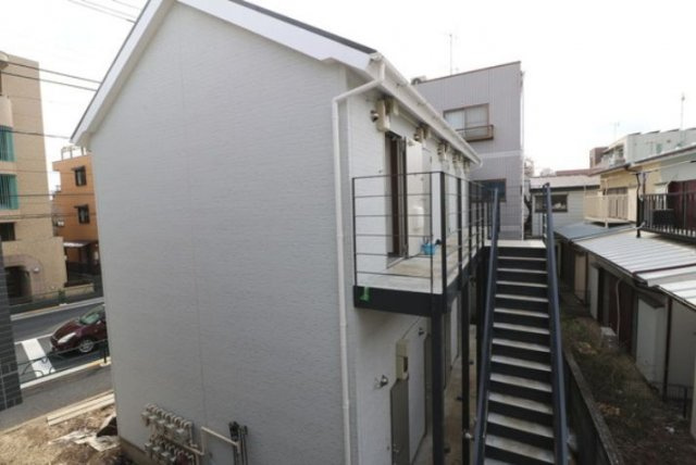 リアナ上石神井アパートメントのその他共用部分|階段