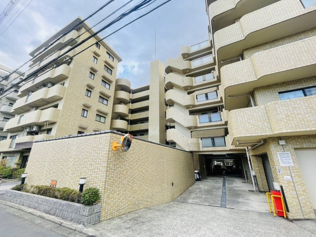 ロイヤルシャトー葛野