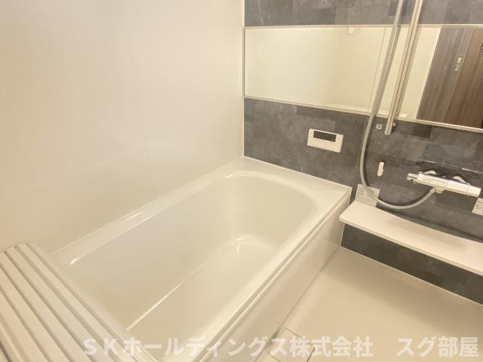 フローリッシュの浴室