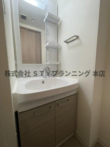 仲介手数料０円！CREST TAPP志賀本通の独立洗面台