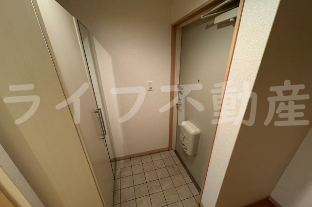 アルム久宝寺の玄関|玄関です