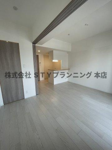 仲介手数料０円！CREST TAPP志賀本通の洋室