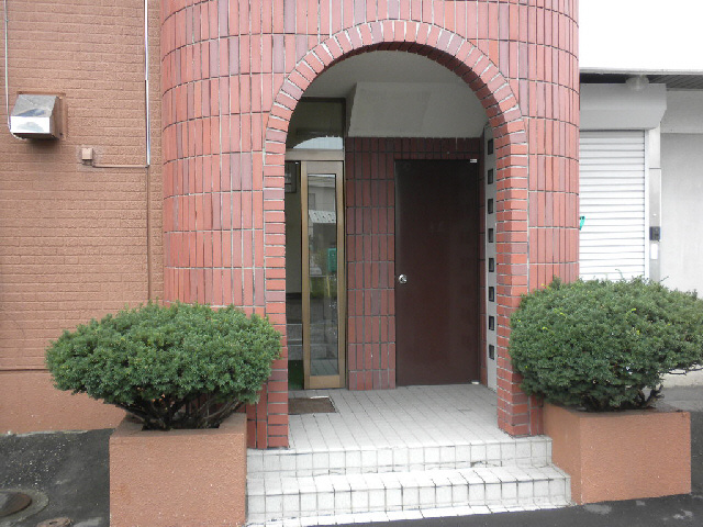 レジデンス西岡の外観