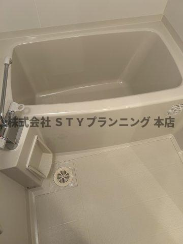 仲介手数料０円！ルミエール山中の浴室