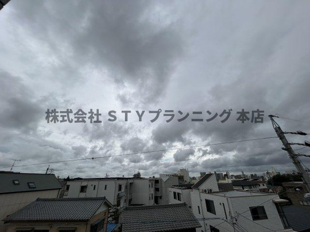 仲介手数料０円！ルミエール山中の展望