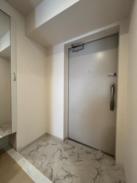 ライツ福助の玄関