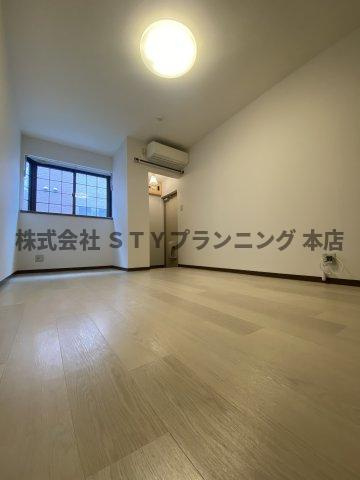 仲介手数料０円！ションテ・ファオン・大野木の居間・リビング