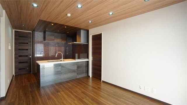 ヒルズレジデンシャルD23の居間・リビング