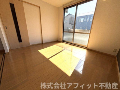 【居間・リビング】 | ルミナスキタヤマ