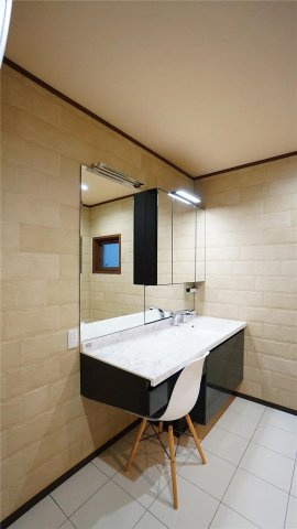 ヒルズレジデンシャルAの独立洗面台