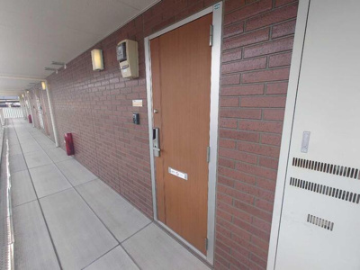 【玄関】 | ピーヌス カウダ