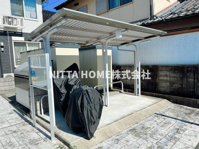 エリシオン　レジデンスⅡのその他共用部分|屋根付きの駐輪場は無料です★
