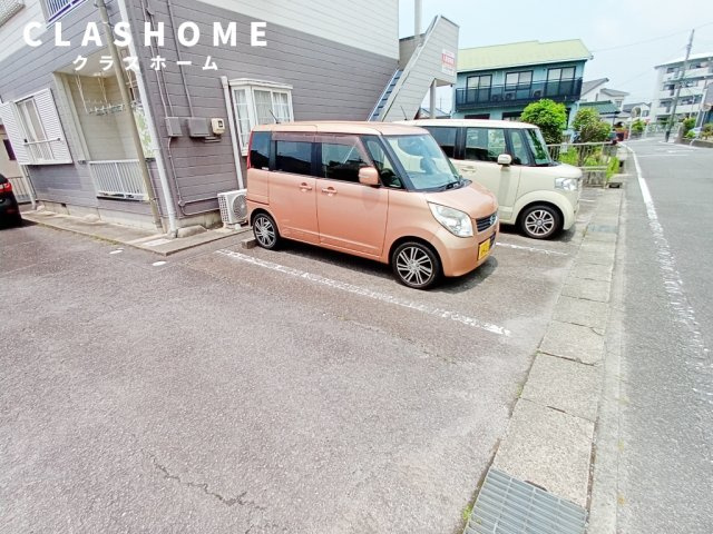 コーポドリームE　　刈谷市近郊の賃貸ならクラスホーム刈谷店の駐車場