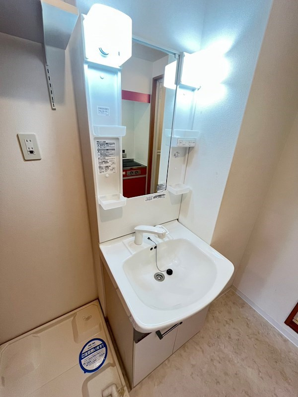 ラ・フォンテ三宮旭の洗面所