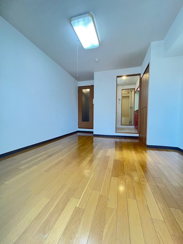 ラ・フォンテ三宮旭の居間・リビング