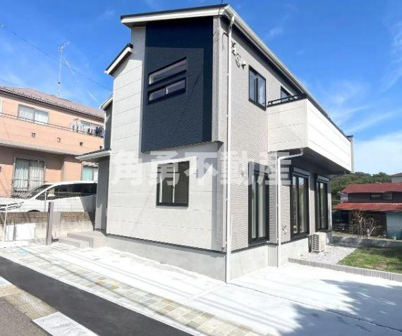 平塚市達上ケ丘　新築一戸建て　2号棟