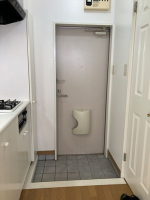 【玄関】 | メゾンコーワ