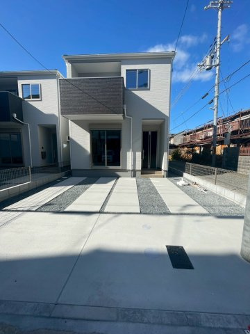 ◆リビング広々２０帖以上の４ＬＤＫ◆並列駐車２台可能◆伏見区向島庚申町２期