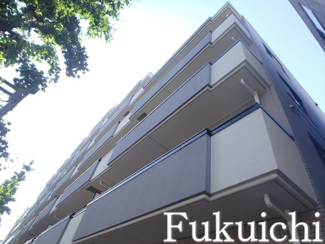 コスモリード学芸大学の外観