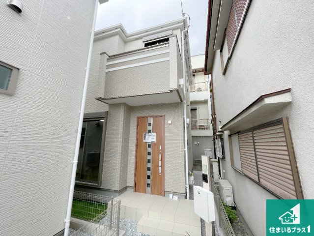18(土)19(日)現地説明会開催中　高槻市栄町　新築一戸建ての外観|お客様に長く安心して住んでいだだける事にこだわった家づくり！住んでからのアフターサービスにもしっかりと取り組んでいます！