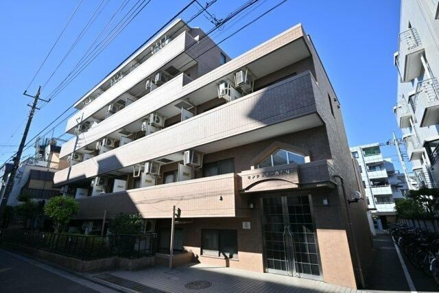 センチュリー西久保の外観