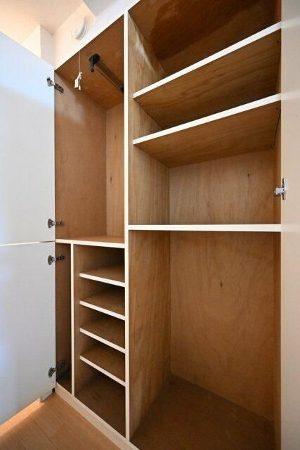 センチュリー西久保の収納