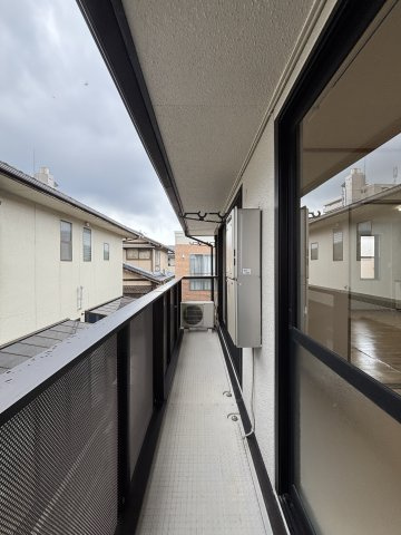 野いちごのバルコニー