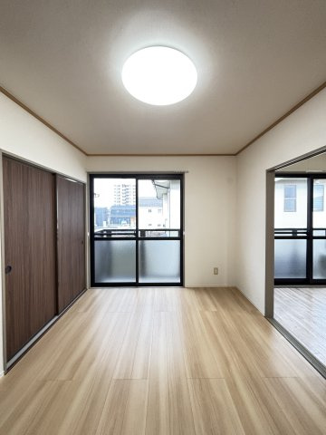 野いちごの洋室