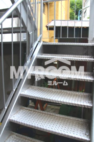 第１０ビルのその他共用部分|階段