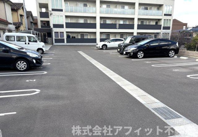 【駐車場】 | カーサフィオーレ