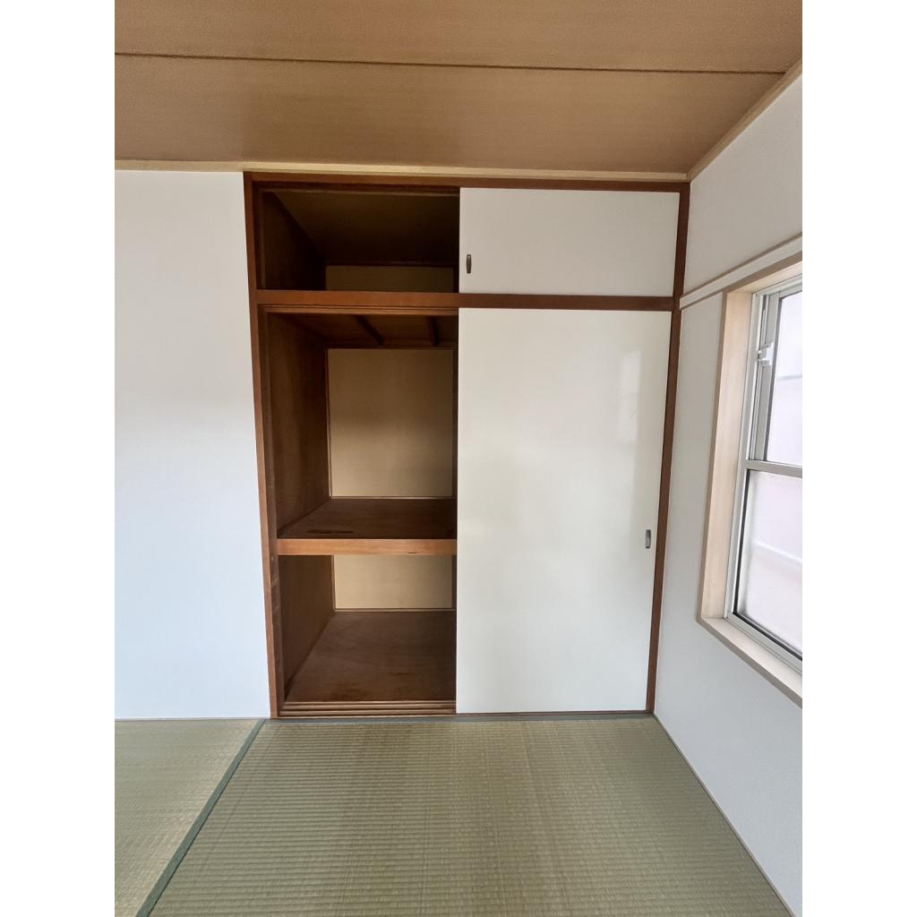 ファミール林　Ｂ棟の収納|収納豊富です