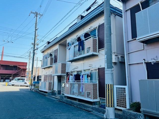 ファミール林　Ｂ棟の外観|外観もきれいです