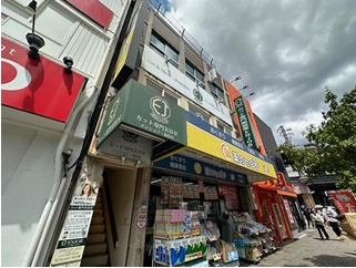 塚本ビルの外観