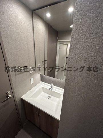 仲介手数料０円！オーパスレジデンス名古屋ステーションの独立洗面台