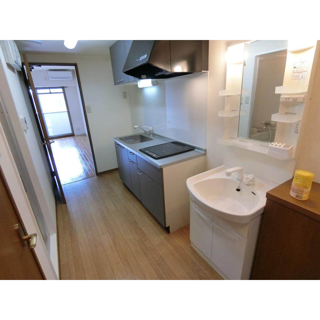 Ｇｒａｃｅ　Ｃｏｕｒｔの内装