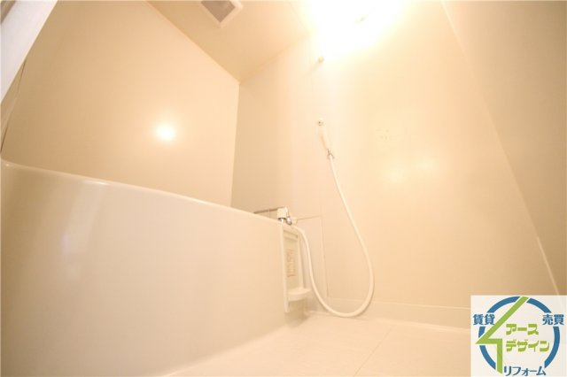 ハイネス野添Ⅱの浴室