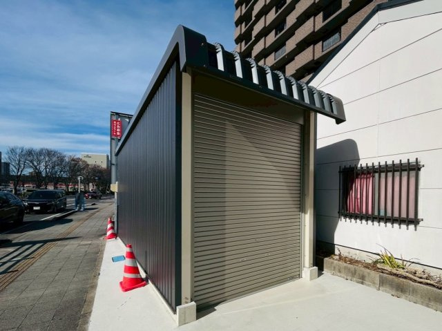 豊田市西町貸倉庫の外観
