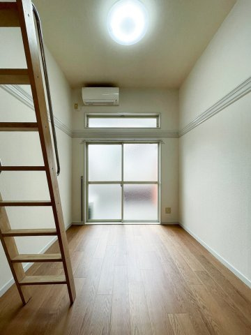 ルミエール若久の洋室|ゆったりした洋室です